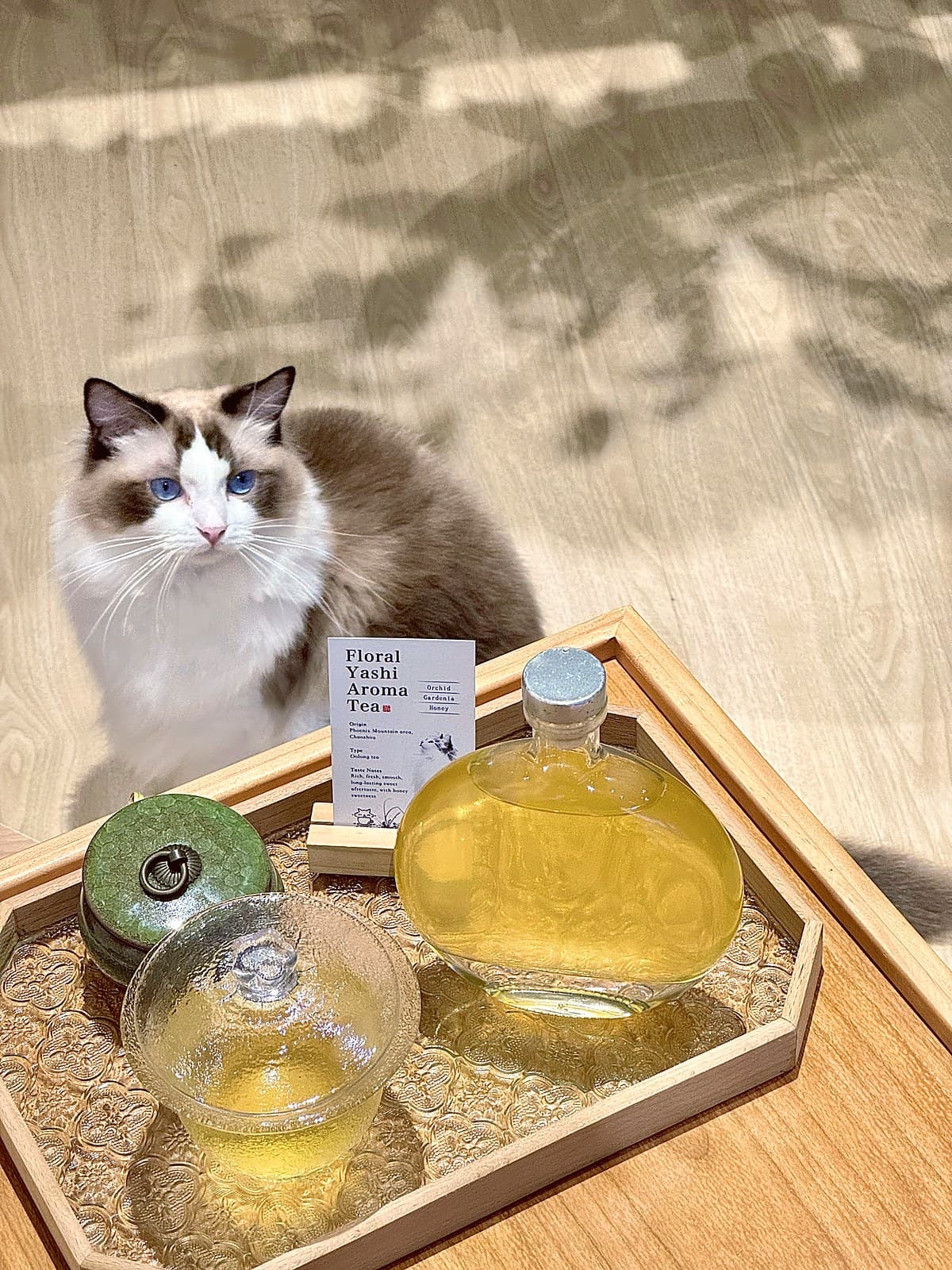 Tea service at Catea